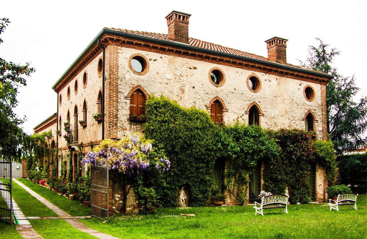 Locanda La Corte Dei Galli Carre Exterior foto